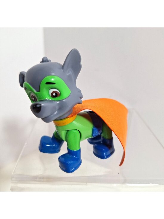 Paw Patrol Super Pups Action Figures Set Skye And Rocky Mini Figures With Capes - Picture 4 of 16